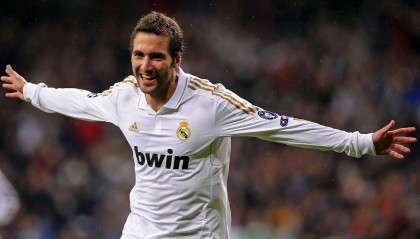 开云体育2026-F1年度争冠之夜，克莱完成自我救赎