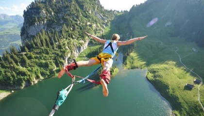 开云体育-欧冠半决赛焦点战，吉林队速胜火箭，亚洲篮球的破晓时刻