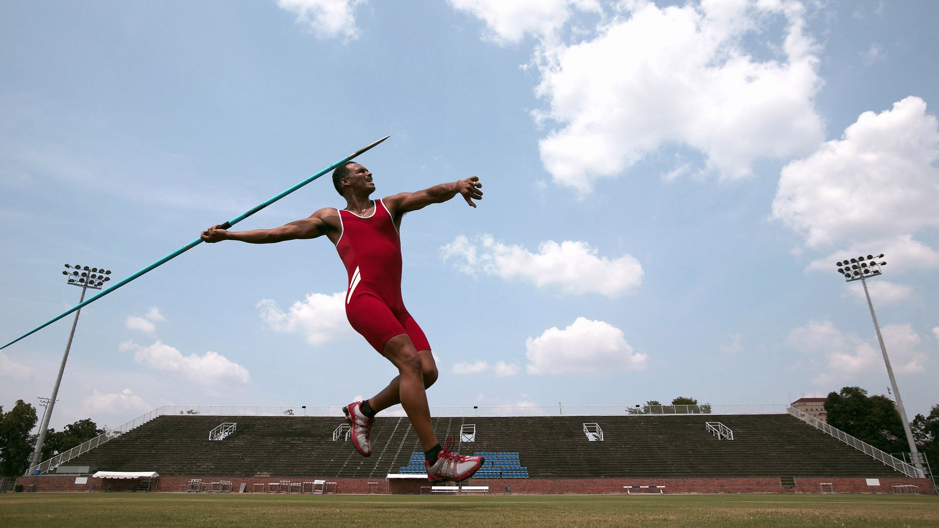 马丁内利爆发,克罗地亚强势晋级法国,绿茵场上的新秩序与旧传奇
