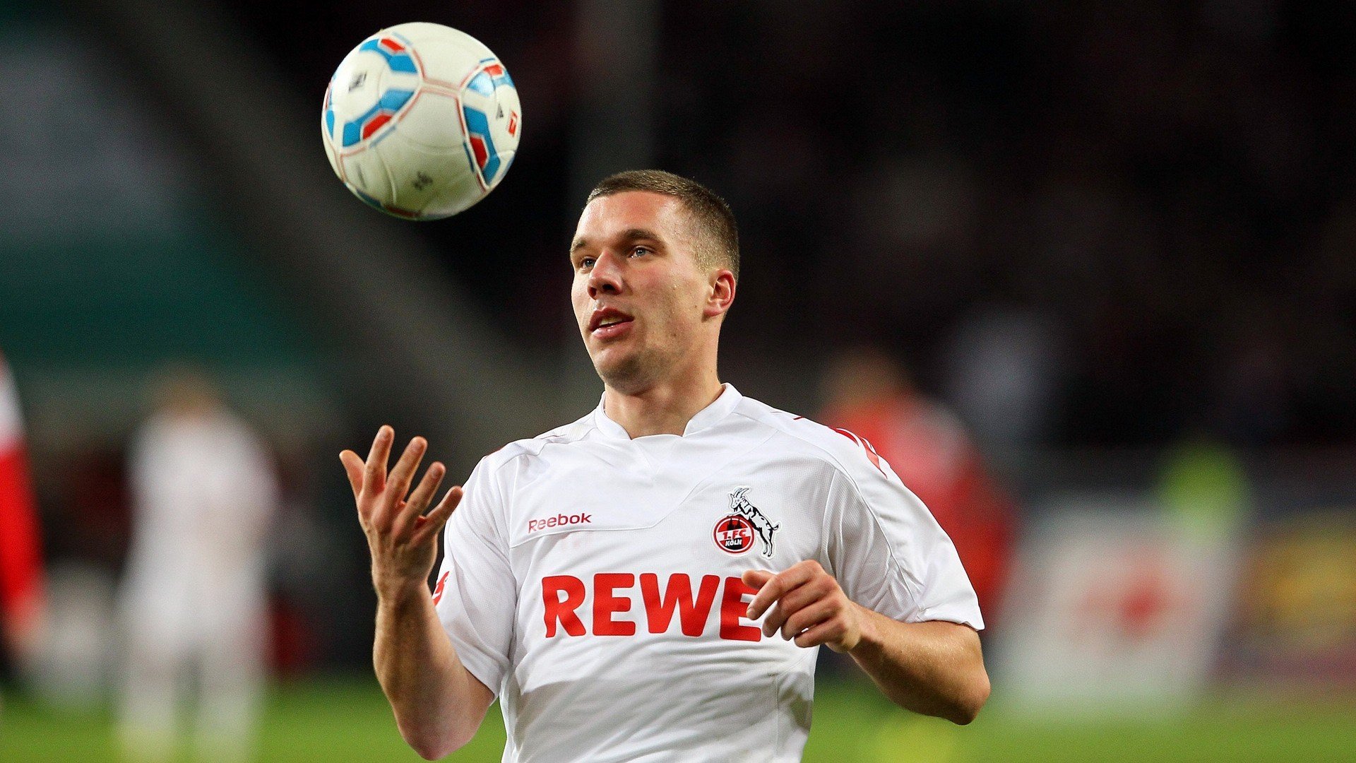 哈兰德导演芬兰对阵尤文,当北欧神话闯入亚平宁剧场