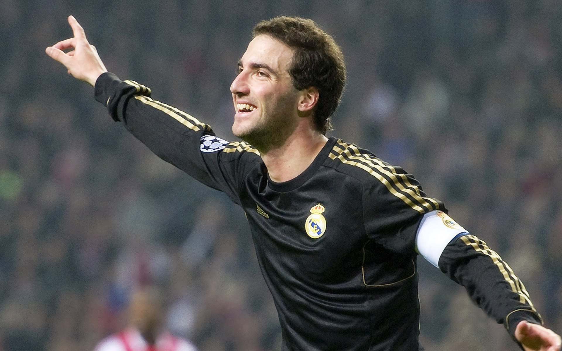 冰原风暴撕裂安第斯山，2026世界杯加拿大补时绝杀秘鲁启示录